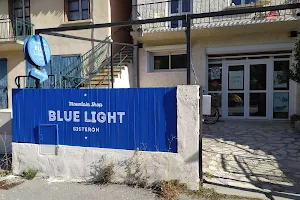 Le Nouveau Blue Light image