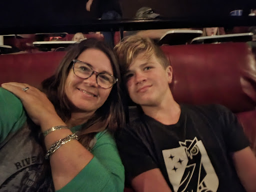 Movie Theater «Marcus Theatres Majestic Cinema of Omaha», reviews and photos, 14304 W Maple Rd, Omaha, NE 68164, USA