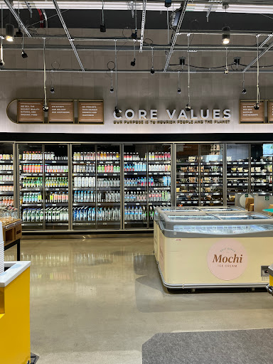 Grocery Store «Whole Foods Market», reviews and photos, 2323 Wisconsin Ave NW, Washington, DC 20007, USA