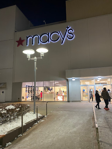 Shopping Mall «Cross County Shopping», reviews and photos, 8000 Mall Walk, Yonkers, NY 10704, USA