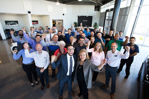 Car Dealer «Hoy Family Auto», reviews and photos, 1122 Airway Blvd, El Paso, TX 79925, USA