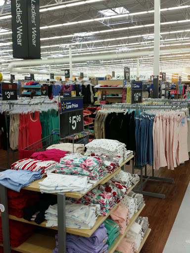 Department Store «Walmart Supercenter», reviews and photos, 5226 Sigmon Rd, Wilmington, NC 28403, USA
