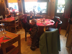 Photo n°31 de Restaurant La Caleche Rmt SARL à La Clusaz ()