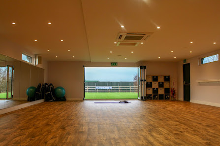 Winchester Wellness Woodhams Farm New Barn Off, Springvale Rd, Kings Worthy SO23 7LB, United Kingdom