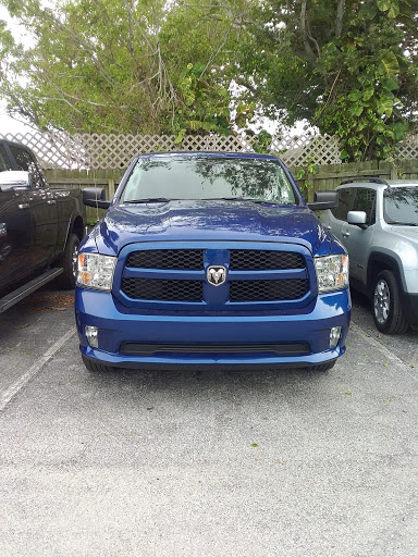 Car Dealer «Boniface-Hiers Chrysler Dodge Jeep», reviews and photos, 1775 E Merritt Island Causeway, Merritt Island, FL 32952, USA