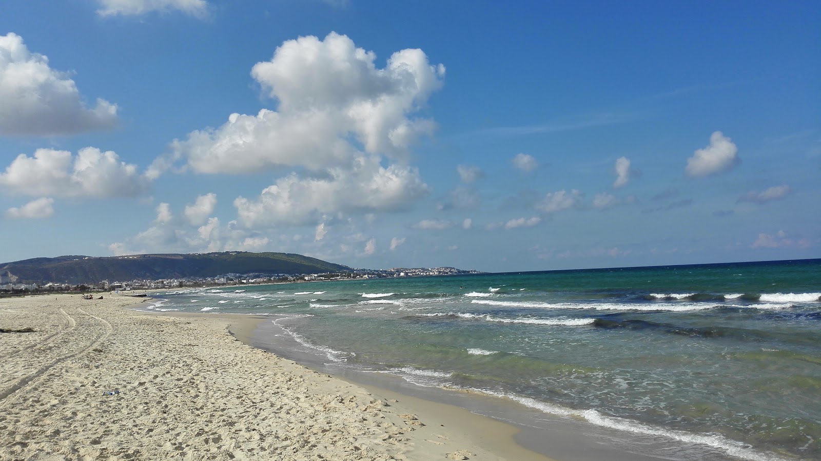 Photo of Bizerte Beach and the settlement