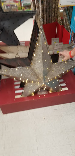 Home Improvement Store «Tractor Supply Co.», reviews and photos, 540 10th St #150, Floresville, TX 78114, USA