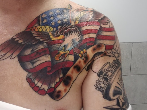 Tattoo Shop «Dixie Station Tattoo & Piercing», reviews and photos, 902 E Reynolds St, Plant City, FL 33563, USA