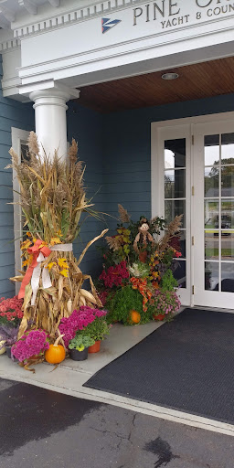 Country Club «Pine Orchard Yacht & Country Club», reviews and photos, 294 Pine Orchard Rd, Branford, CT 06405, USA