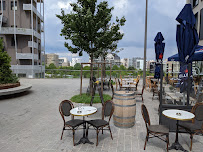 Atmosphère du Restaurant libanais La Cantine Libanaise - My Cardinet à Paris - n°4