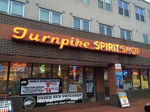 Turnpike Spirit Shop & Wine Emporium, 1838 Black Rock Turnpike, Fairfield, CT 06825, USA, 