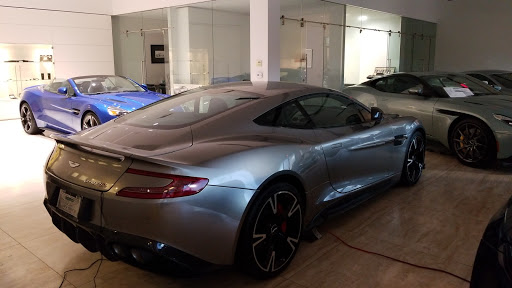 Land Rover Dealer «Jaguar Land Rover Newport Beach», reviews and photos, 1540 Jamboree Rd, Newport Beach, CA 92660, USA