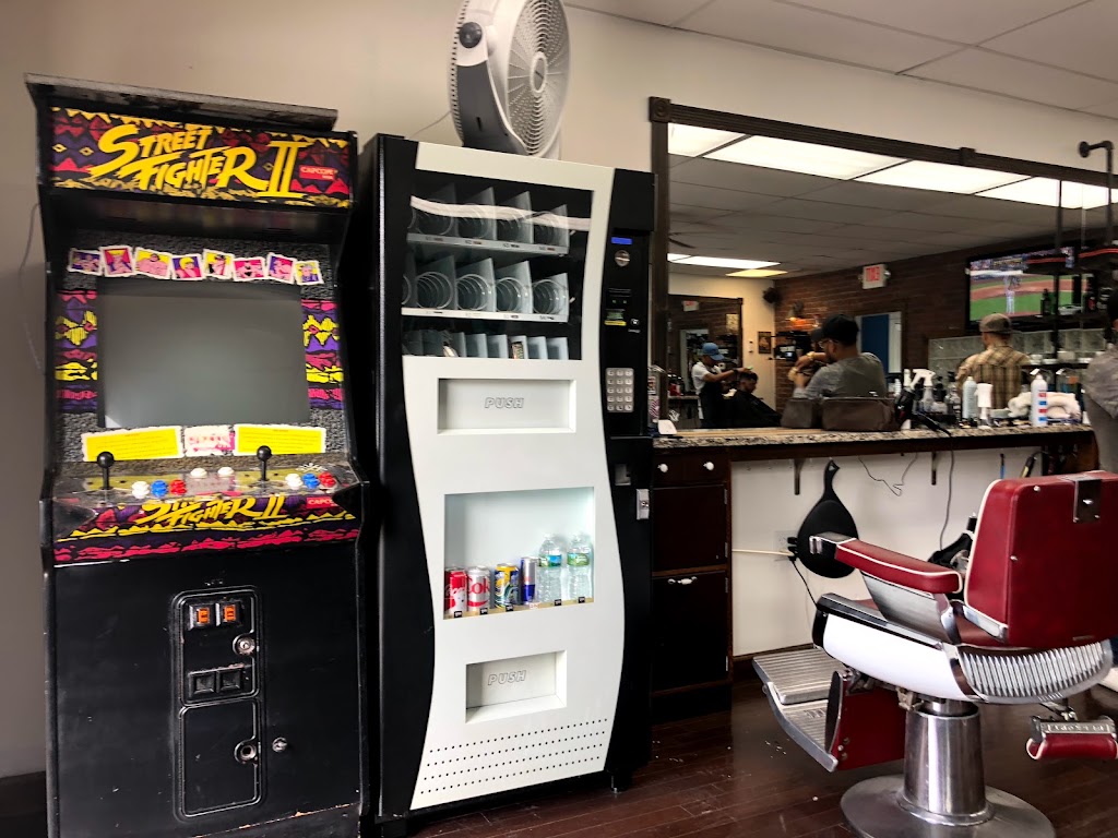 Headquarterz Barber Shop 07765
