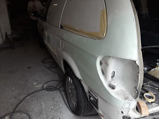 Auto Body Shop «Gustafson Auto Body Shop», reviews and photos, 3530 Davisville Rd, Hatboro, PA 19040, USA