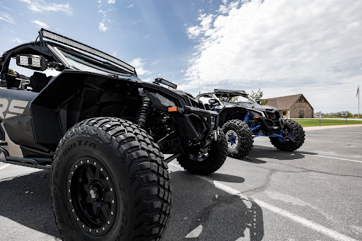 Tire Shop «Discount Tire Store - Layton, UT», reviews and photos, 881 W Hill Field Rd, Layton, UT 84041, USA