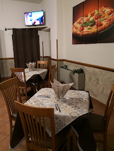 Pizzeria Pozzo dei Monaci Strada Provinciale, snc,angolo, Via Pozzo dei Monaci, 82030 Faicchio BN, Italia