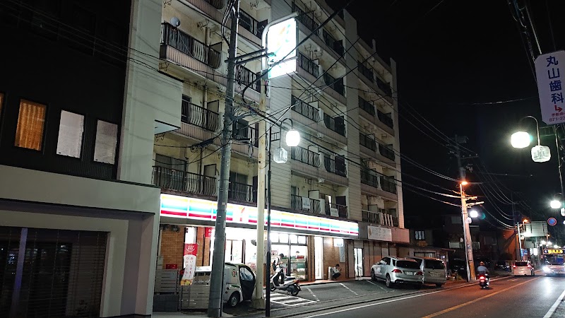 セブン-イレブン 逗子駅前店