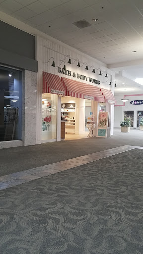 Bath & Body Works, 2005 Veterans Blvd, Dublin, GA 31021, USA, 