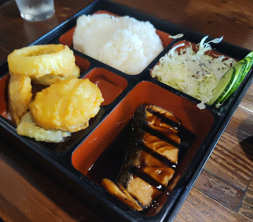 Takumi Izakaya Bar image