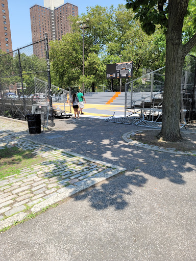 Park «Holcombe Rucker Park», reviews and photos, 280 W 155th St, New York, NY 10039, USA