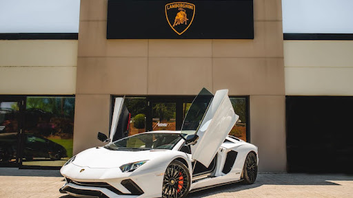 Herb Chambers Lamborghini Boston