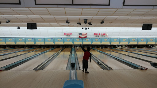 Bowling Alley «Lucky Strike Lanes Inc», reviews and photos, 185 Stafford Rd, Mansfield Center, CT 06250, USA