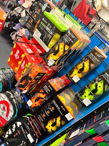 Sporting Goods Store «Big 5 Sporting Goods - Bakersfield», reviews and photos, 3203 Mall View Rd, Bakersfield, CA 93306, USA