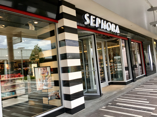 Shopping Mall «Oakbrook Center», reviews and photos, 100 Oakbrook Center, Oak Brook, IL 60523, USA