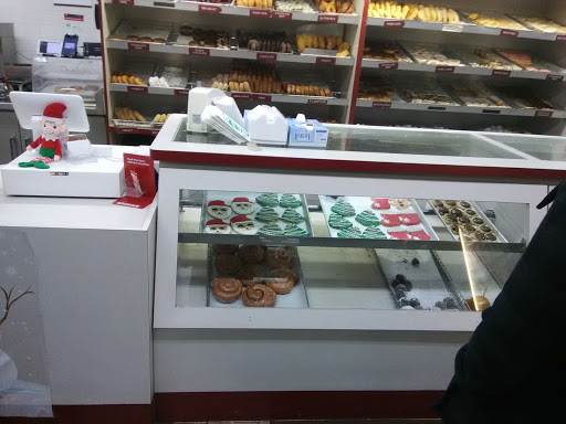 Donut Shop «County Donuts», reviews and photos, 1218 S Roselle Rd, Schaumburg, IL 60193, USA