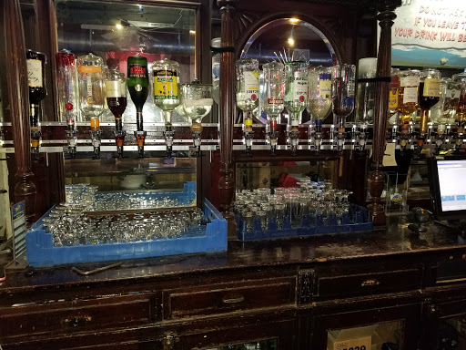 Liquor Store «Homestead Liquors & Bar», reviews and photos, 1700 W 4th St, Piscataway Township, NJ 08854, USA