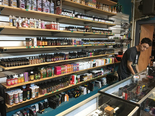 Tobacco Shop «Red Rocket Smoke Shop», reviews and photos, 80 Birch St, Biddeford, ME 04005, USA