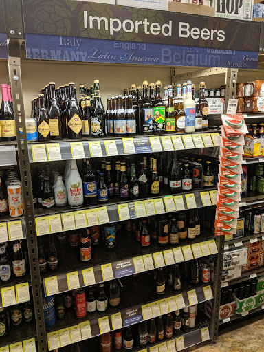 Wine Store «Total Wine & More», reviews and photos, 2701 184th St SW #108b, Lynnwood, WA 98037, USA