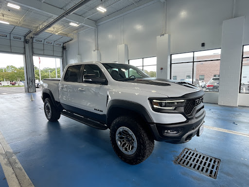 Chrysler Dealer «Pomoco Chrysler Jeep Dodge Ram of Newport News», reviews and photos, 12629 Jefferson Ave, Newport News, VA 23602, USA