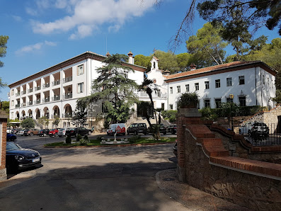 British School Alzira CTRA. ALZIRA-TAVERNES KM 11, 46792 la Barraca d'Aigües Vives, Valencia, España