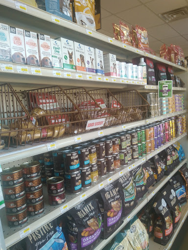 Natural Foods Store «GreenAcres Market Clear Lakes», reviews and photos, 2315 W 21st St N #115, Wichita, KS 67203, USA