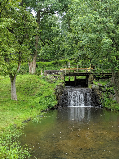 Park «Newlin Grist Mill Park», reviews and photos, 219 Mill Race Pl, Glen Mills, PA 19342, USA