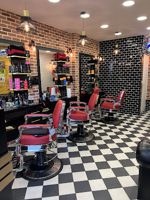 barber shop saint cloud à Saint-Cloud