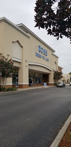 Clothing Store «Ross Dress for Less», reviews and photos, 1003 Harley Strickland Blvd, Orange City, FL 32763, USA