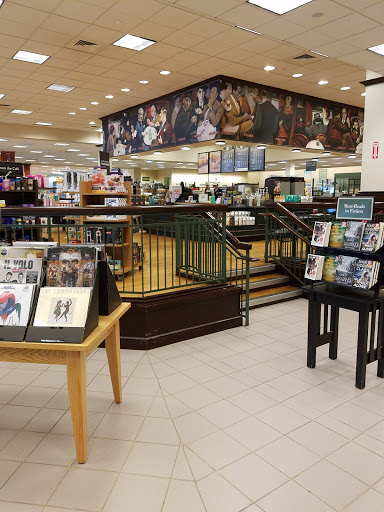 Book Store «Barnes & Noble Booksellers Moorestown», reviews and photos, 1311 Nixon Dr, Moorestown, NJ 08057, USA