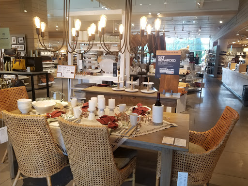 Furniture Store «Crate and Barrel», reviews and photos, 21710 Hawthorne Blvd, Torrance, CA 90503, USA