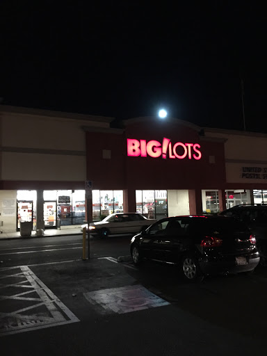 Discount Store «Big Lots», reviews and photos, 2238 N Bellflower Blvd, Long Beach, CA 90815, USA