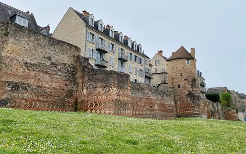 Enceinte gallo-romaine image