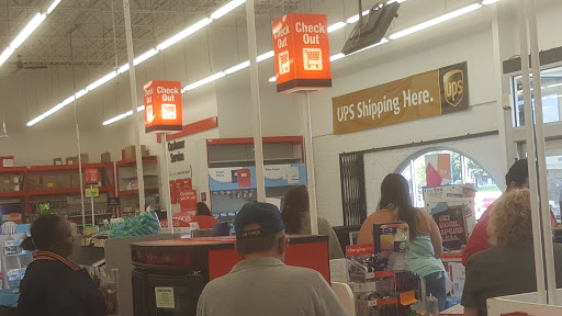 Office Supply Store «Staples», reviews and photos, 31900 Gratiot Ave, Roseville, MI 48066, USA