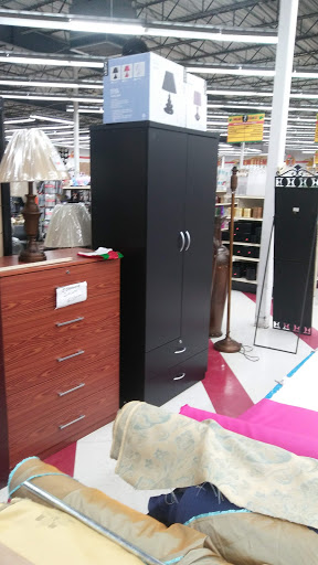 Variety Store «Dollar Castle», reviews and photos, 29611 Ford Rd, Garden City, MI 48135, USA