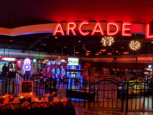 Bowling Alley «Bowlero Naperville», reviews and photos, 1515 Aurora Ave, Naperville, IL 60540, USA