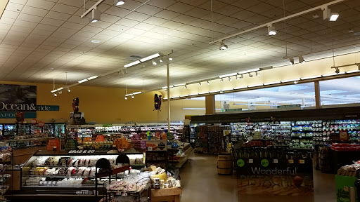 Supermarket «Super Stop & Shop», reviews and photos, 1300 Ten Rod Rd, North Kingstown, RI 02852, USA