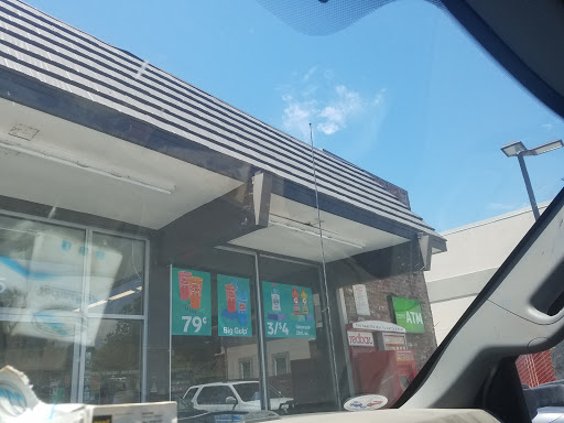Convenience Store «7-Eleven», reviews and photos, 525 L St, Davis, CA 95616, USA