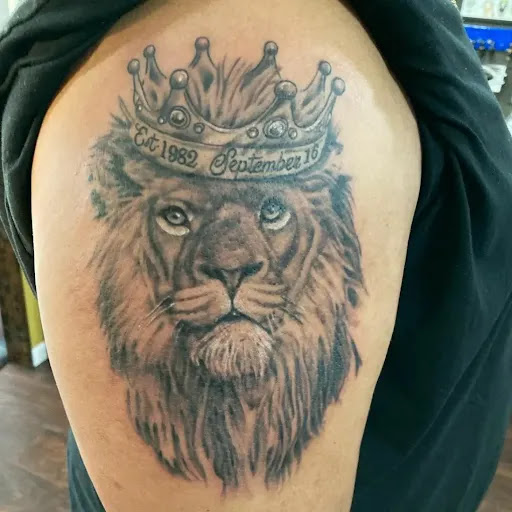 Tattoo Shop «Family Tradition Tattoo Company», reviews and photos, 6851 North Loop 1604 W, San Antonio, TX 78249, USA