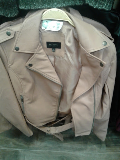 Clothing Store «Ross Dress for Less», reviews and photos, 3730 W McFadden Ave, Santa Ana, CA 92704, USA