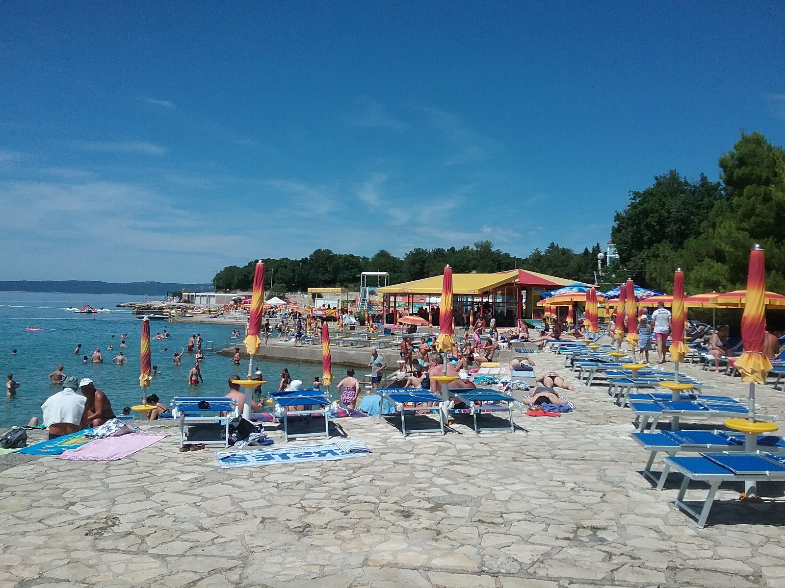 Strandpromenade Novi Vinodolski photo #7